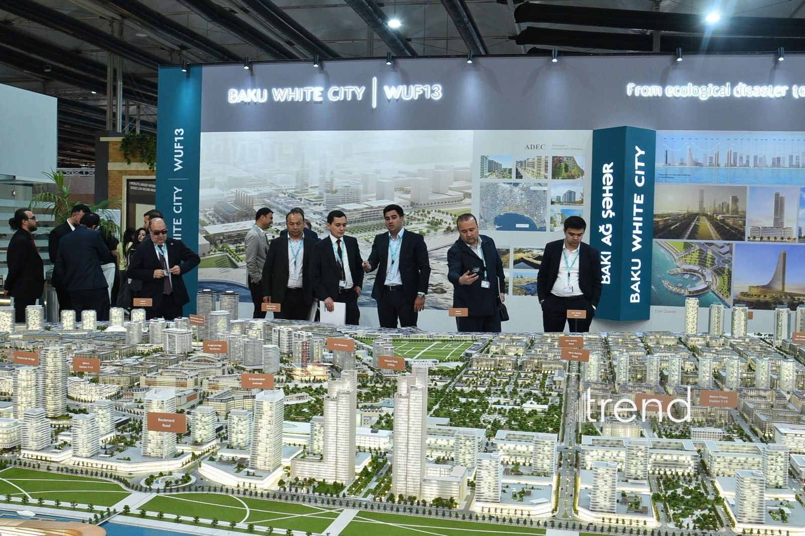 Павильон Baku White City на WUF13 находится в центре внимания иностранных гостей (ФОТО)