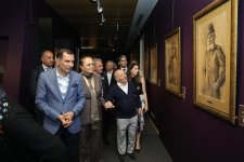 Юбилейная экспозиция Эльданиза Бабаева объединила культурное наследие Азербайджана и Турции (ФОТО)