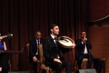 Гостям WUF13 представлено древнее азербайджанское икусство мугама (ФОТО)