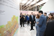 Вице-президент Фонда Гейдара Алиева Лейла Алиева и руководитель Баку Медиа Центра Арзу Алиева ознакомились с выставкой Urban Expo (ФОТО)