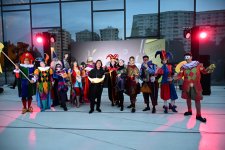 В Центре Гейдара Алиева открылась персональная выставка перуанского художника (ФОТО)