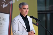 В Центре Гейдара Алиева открылась персональная выставка перуанского художника (ФОТО)