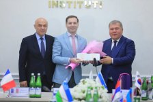 Сахиб Пашазаде вошёл в историю узбекского вуза - первый иностранный диссертант (ФОТО)