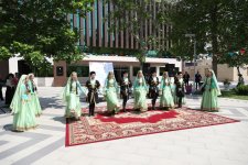 Состоялся международный фестиваль, посвященный Дню независимости Азербайджана - 28 Мая (ФОТО)