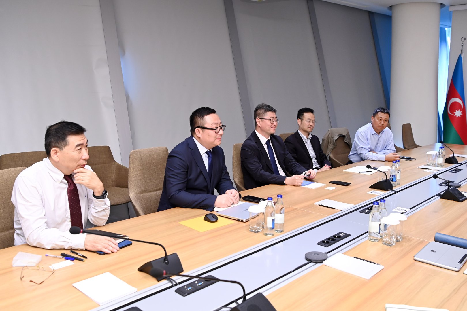 SOCAR и China Offshore Oil Engineering Company обсуждили возможное сотрудничество по месторождению «Абшерон» (ФОТО)