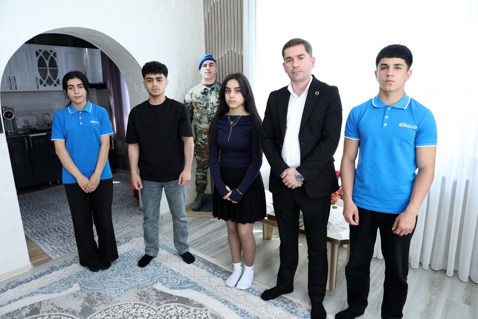 PASHA Holding предоставил праздничные подарки семьям шехидов (ФОТО)