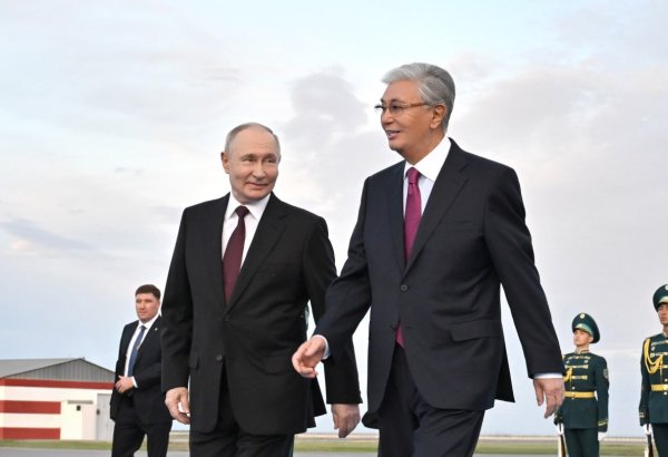 Владимир Путин прибыл в Казахстан с госвизитом
