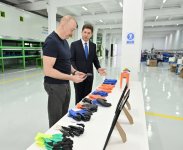 Президент Ильхам Алиев принял участие в открытии предприятия по производству рабочих перчаток в Ханкенди (ФОТО)