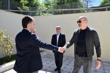 Президент Ильхам Алиев ознакомился с работами, проводимыми в селе Бёюк Галадереси Шушинского района, встретился с жителями (ФОТО/ВИДЕО)
