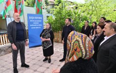 Президент Ильхам Алиев ознакомился с работами, проводимыми в селе Бёюк Галадереси Шушинского района, встретился с жителями (ФОТО/ВИДЕО)