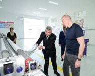 Президент Ильхам Алиев принял участие в открытии ООО «Карабахский текстильный дом» в Ходжалы (ФОТО)