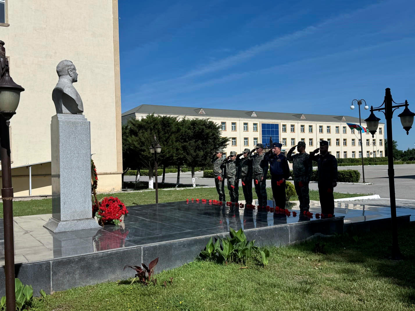 В азербайджанской Армии проведены мероприятия по случаю Гурбан байрамы и 28 мая — Дня независимости (ФОТО)