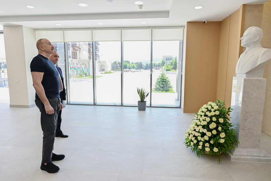 Президент Ильхам Алиев принял участие в открытии капитально реконструированного Культурного центра в Ханкенди (ФОТО)