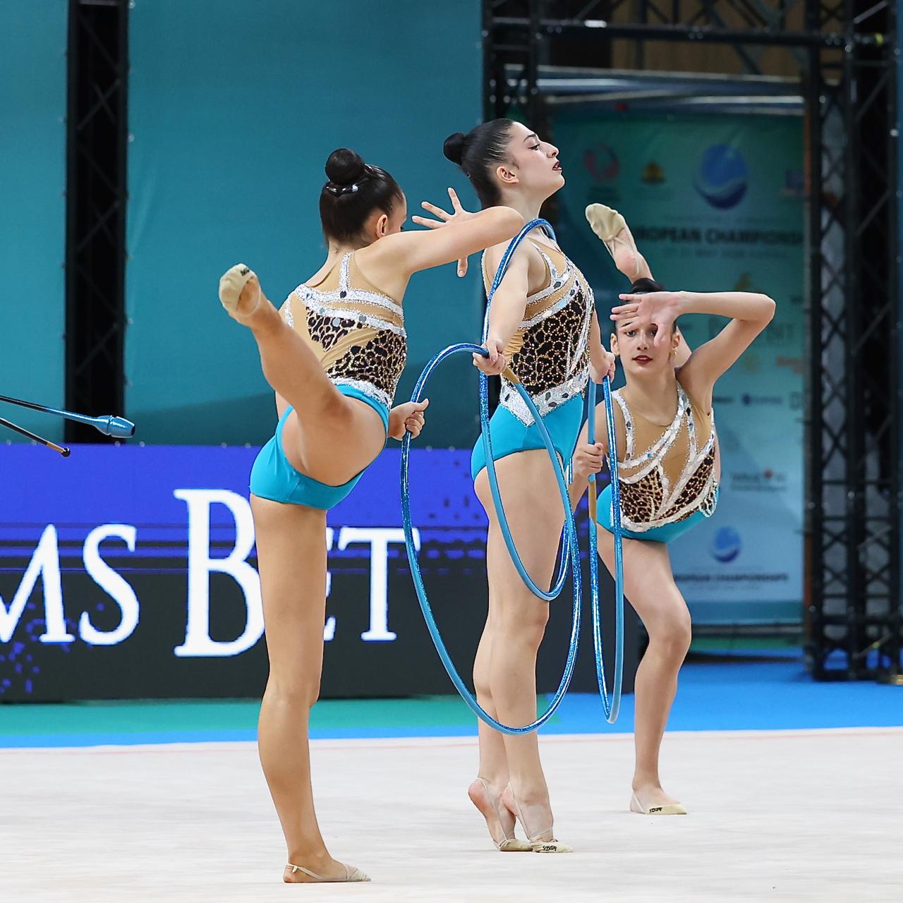 Азербайджанские гимнастки приняли участие в чемпионате Европы в Болгарии (ФОТО)