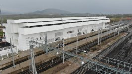 Завтра состоится ввод в эксплуатацию модернизированной железнодорожной линии Баку-Тбилиси-Карс (ФОТО)