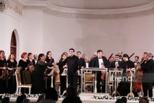Скрипка Гварнери 1715 года в волшебных руках Эльвина Ходжа Ганиева - потрясающий вечер в Баку (ВИДЕО, ФОТО)