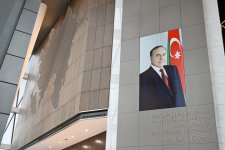 Президент Ильхам Алиев принял участие в открытии нового здания Центрального банка (ФОТО/ВИДЕО)
