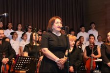 В летний бакинский вечер в Баку раздались волшебные звуки (ФОТО)
