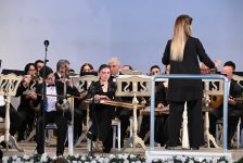 Международный музыкальный фестиваль "Мир детей" в Баку завершился торжественным гала-концертом (ФОТО)