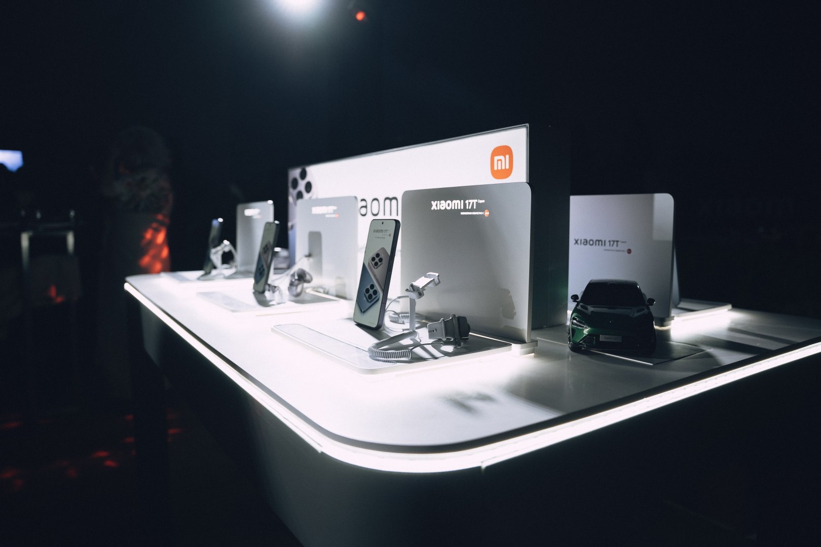 В Баку состоялась презентация новой серии Xiaomi 17T (ФОТО)