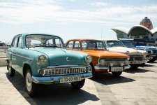 В Баку завершился первый день Фестиваля классических и скоростных автомобилей (ФОТО/ВИДЕО)