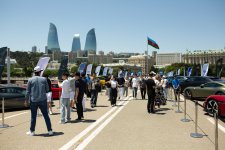 В Баку завершился первый день Фестиваля классических и скоростных автомобилей (ФОТО/ВИДЕО)