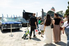В Баку завершился первый день Фестиваля классических и скоростных автомобилей (ФОТО/ВИДЕО)