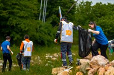 AzerGold и RIIB провели акцию, посвященную Всемирному дню окружающей среды, в Дашкесане (ФОТО)