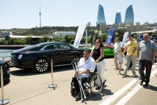 В Баку завершился первый день Фестиваля классических и скоростных автомобилей (ФОТО/ВИДЕО)