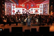 В Баку состоялся торжественный литературно-художественный вечер к 120-летию Самеда Вургуна (ФОТО)