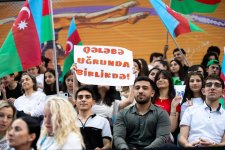Азербайджанские гимнасты вышли в финал Кубка мира (ФОТО)