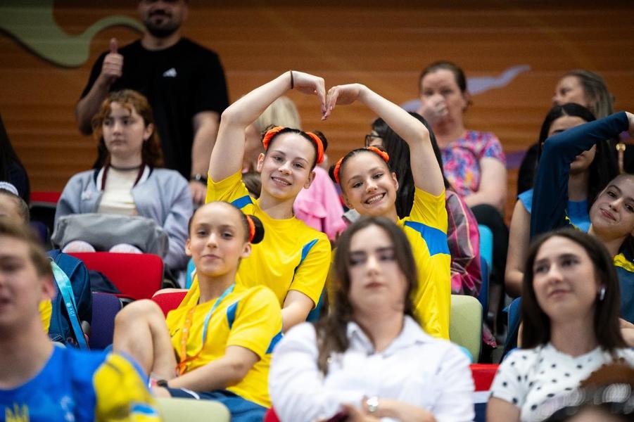 Азербайджанские гимнасты вышли в финал Кубка мира (ФОТО)
