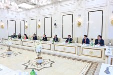 Сахиба Гафарова встретилась с делегацией во главе с генпрокурором Вьетнама (ФОТО)