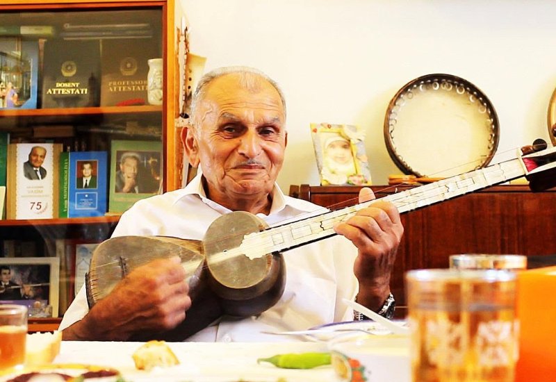 К 80-летию мастера мугама Вамига Мамедалиева: Когда тар звучит как судьба (ФОТО)