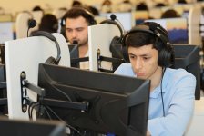 В UNEC проводятся экзамены по английскому языку на основе системы APTIS (ФОТО)