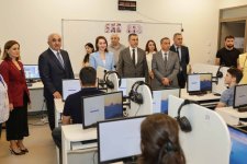 В UNEC проводятся экзамены по английскому языку на основе системы APTIS (ФОТО)