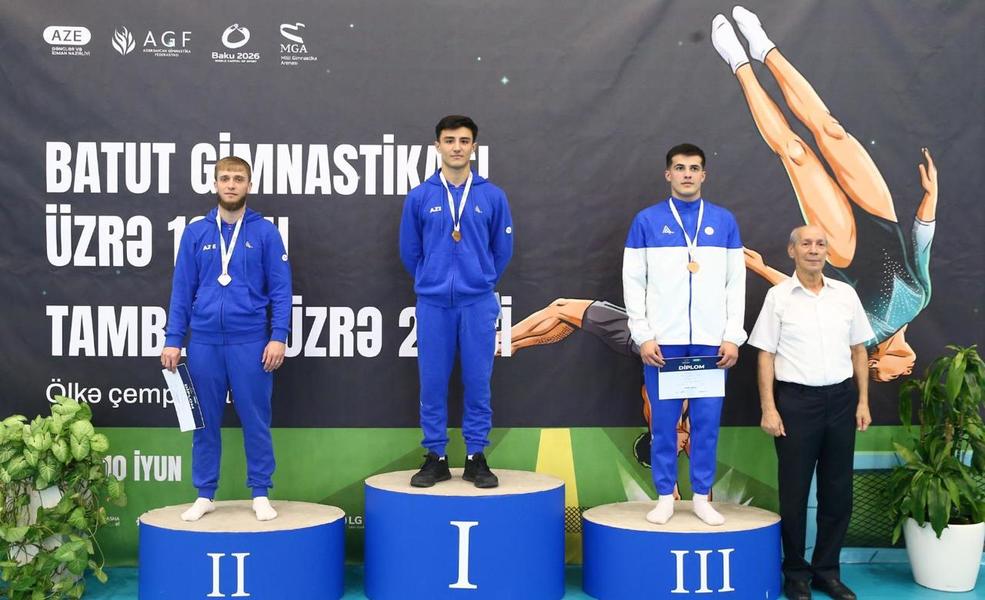 Состоялся чемпионат Азербайджана по прыжкам на батуте и тамблингу (ФОТО)