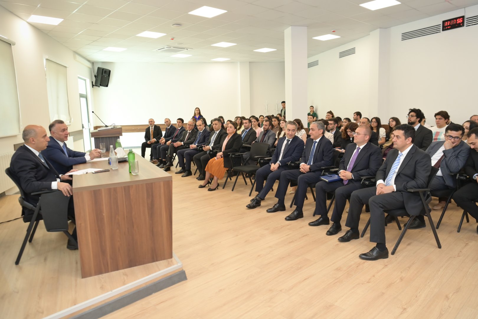 Министр здравоохранения и министр науки и образования Азербайджана посетили Клинику Карабахского университета (ФОТО)