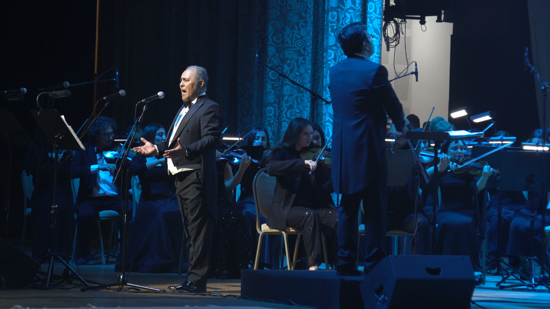 Баку в атмосфере красной дорожки - музыкальная подпись сезона Signature Gala Night (ФОТО)