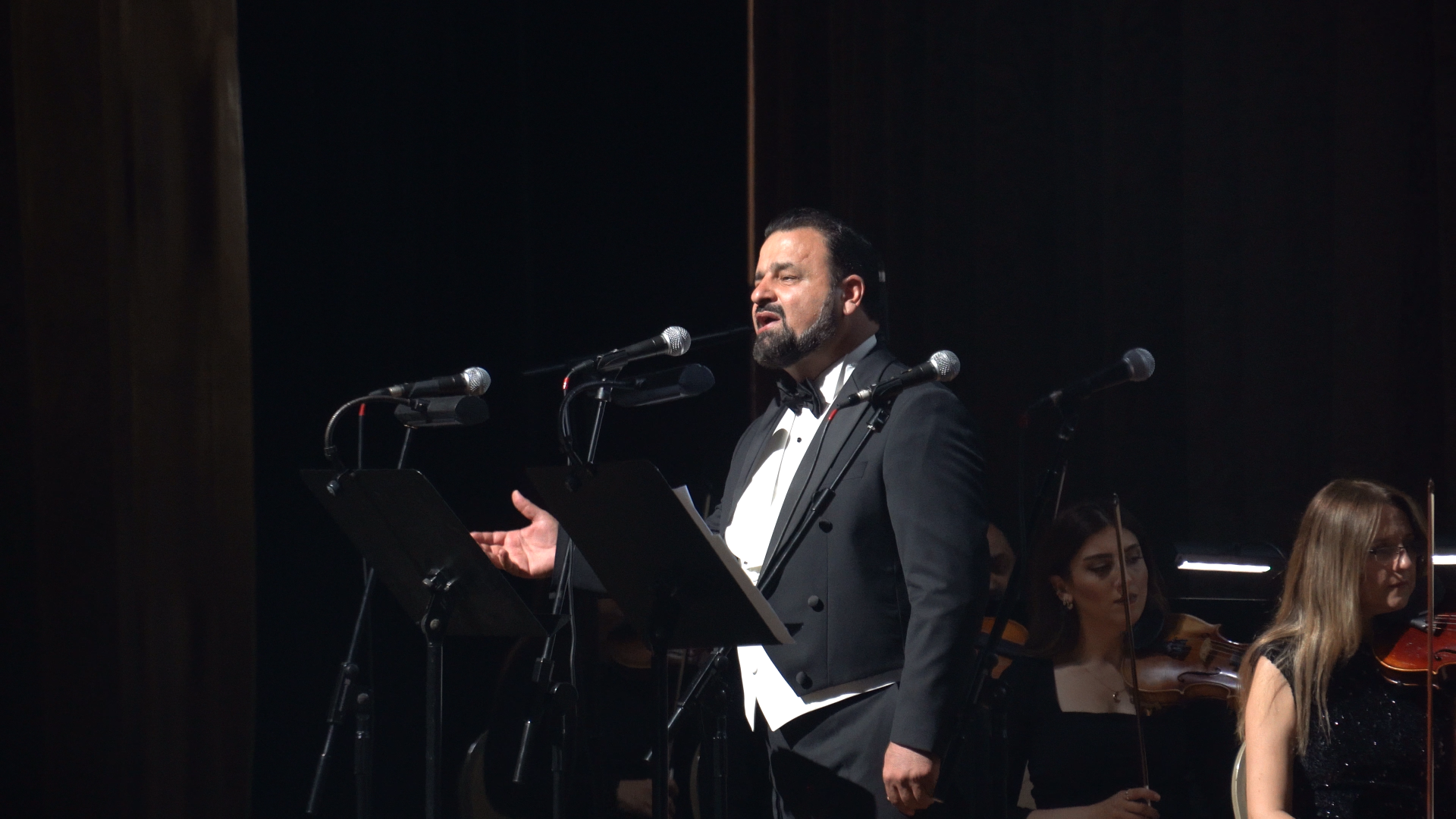Баку в атмосфере красной дорожки - музыкальная подпись сезона Signature Gala Night (ФОТО)