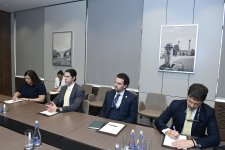 Обсуждены перспективы сотрудничества между Азербайджаном и DFC (ФОТО)
