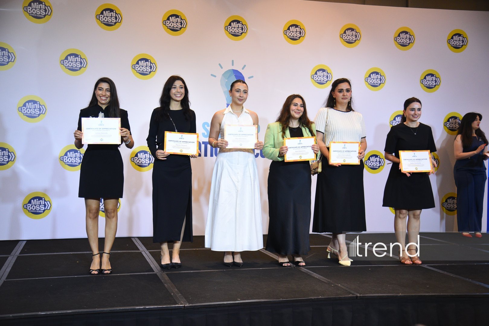 MiniBoss Business School Baku провел VI Национальный чемпионат по стартапам - определены лучшие проекты юных предпринимателей (ФОТО)