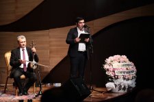 Мастерство, покорившее сердца - юбилей народного артиста Вамига Мамедалиева (ФОТО)