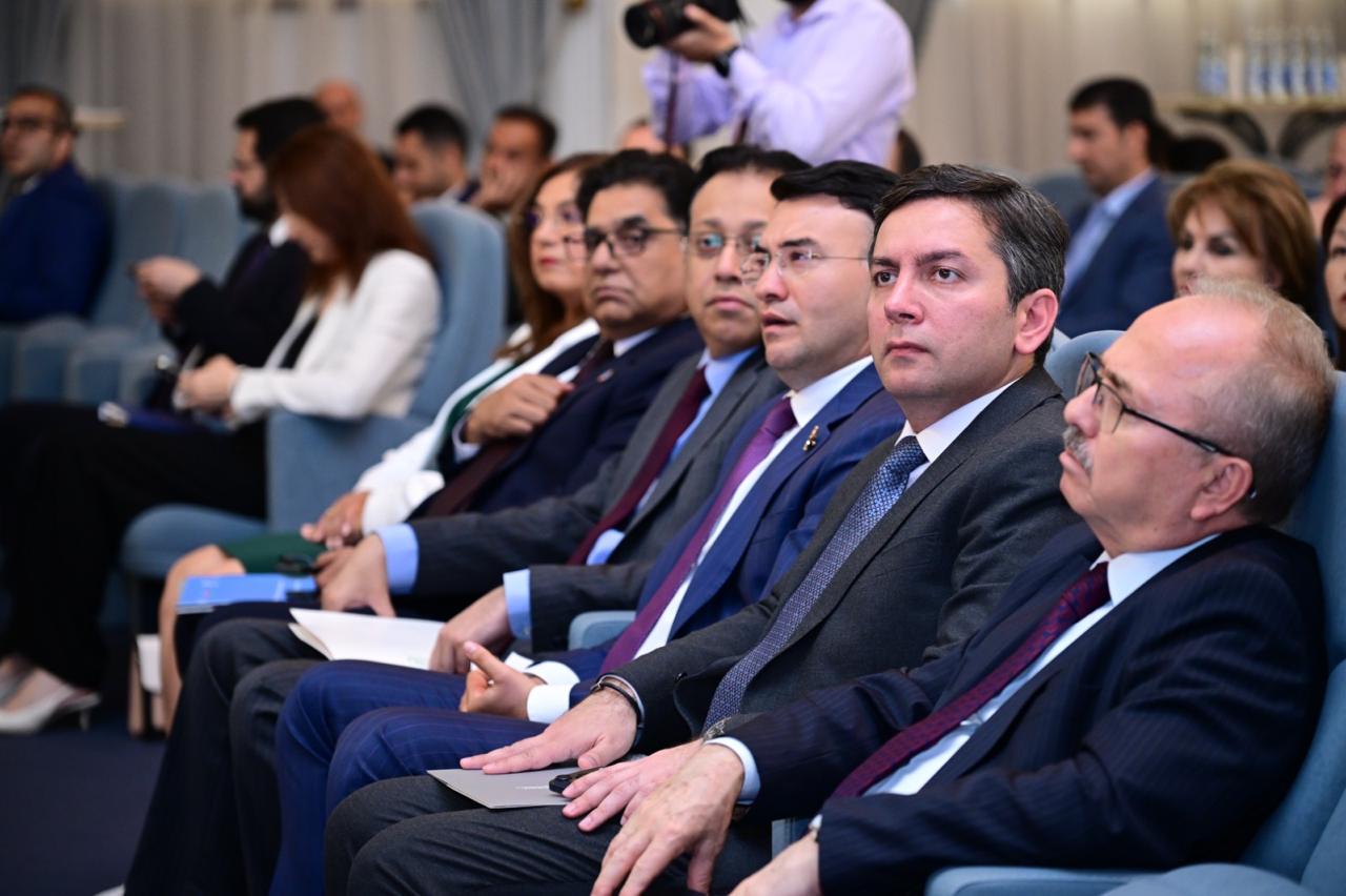 В Баку прошел семинар в рамках «Месячника прав человека» (ФОТО)