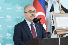 Из прошлого в будущее - по следам традиций - выставка тезхиба и миниатюры (ФОТО)