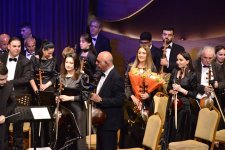 95 лет служения музыке - концерт оркестра имени Саида Рустамова (ФОТО)