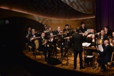 95 лет служения музыке - концерт оркестра имени Саида Рустамова (ФОТО)