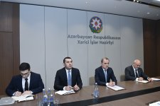 Джейхун Байрамов провел обсуждения с послом Швеции (ФОТО)