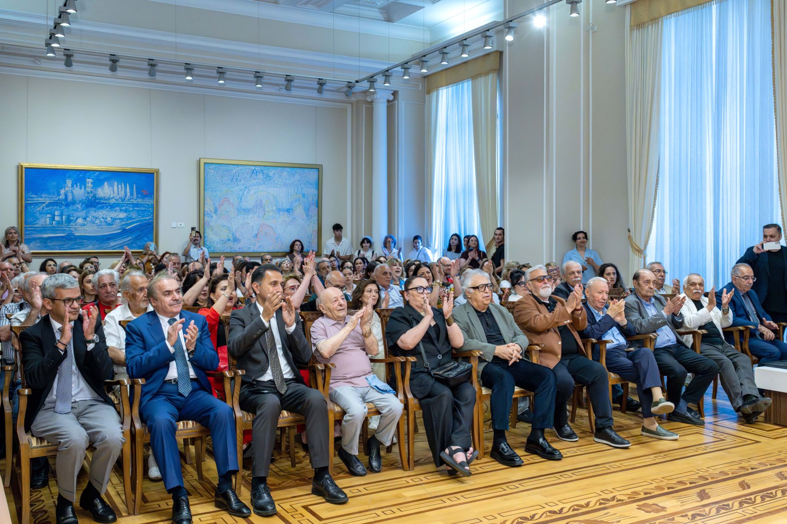 Состоялось открытие выставки, посвящённой 100-летию народного художника Эльбея Рзагулиева (ФОТО)