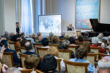 Состоялось открытие выставки, посвящённой 100-летию народного художника Эльбея Рзагулиева (ФОТО)